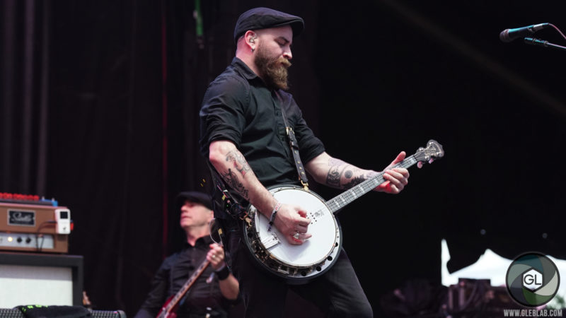 Flogging Molly 18